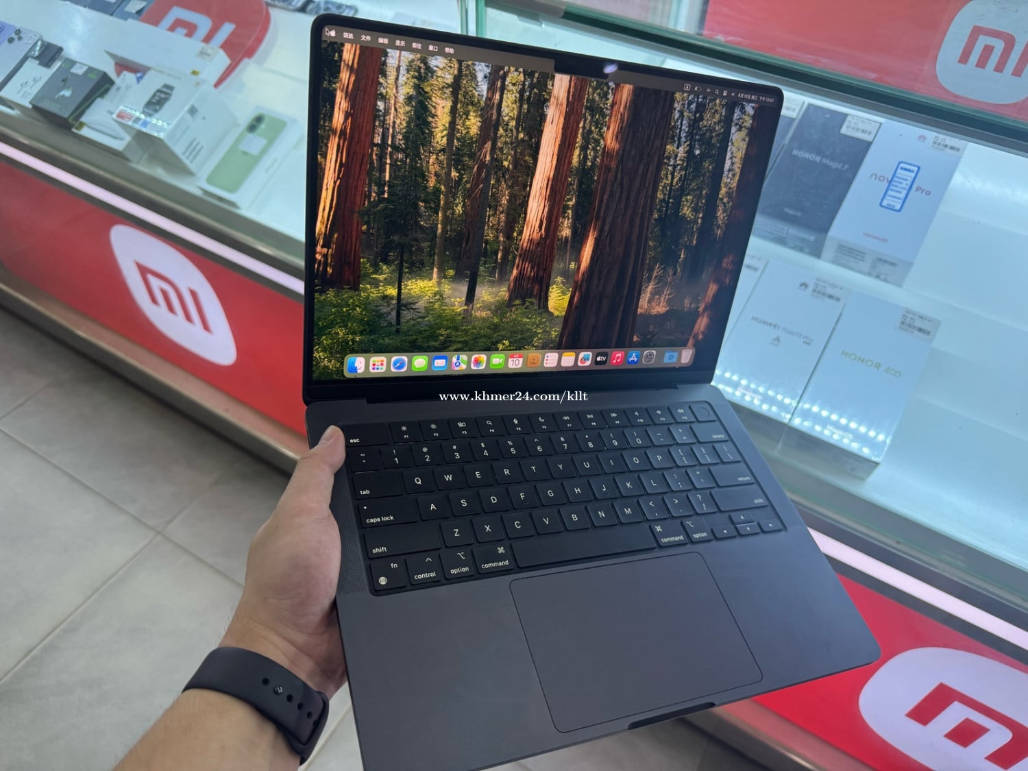๐ฉธ่กไบๅบ๏ผๅๆฐ MacBook Pro 14 ๅฏธ M4 ่ฏ็