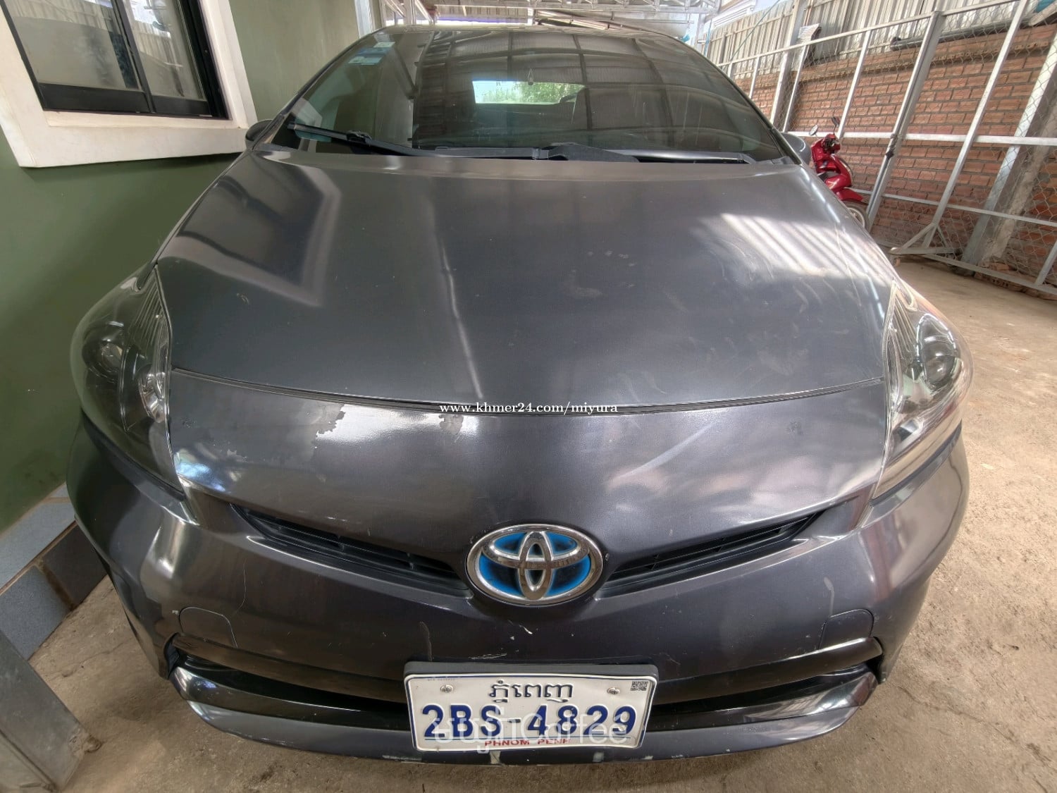 លក់កាងមុខ prius 012 មួយឈុត