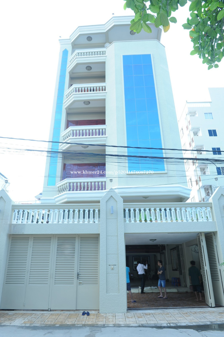 Building for rent at BKK3