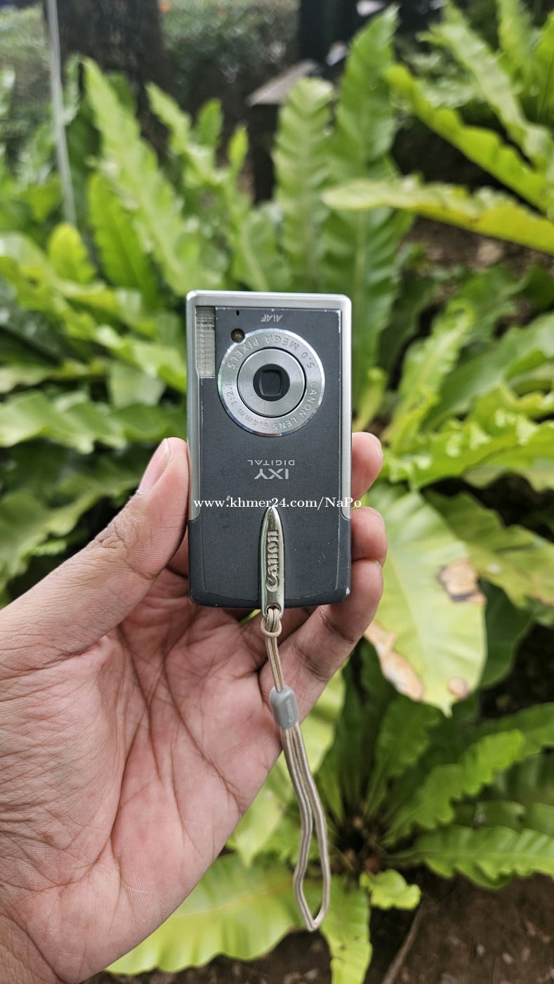 Canon ixy L2