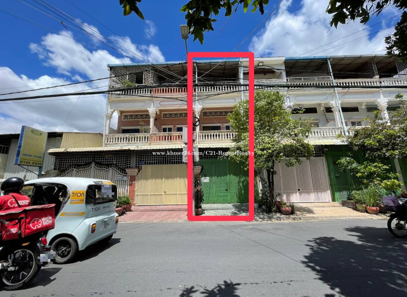 Flat house for sale in Toul Svay Prey