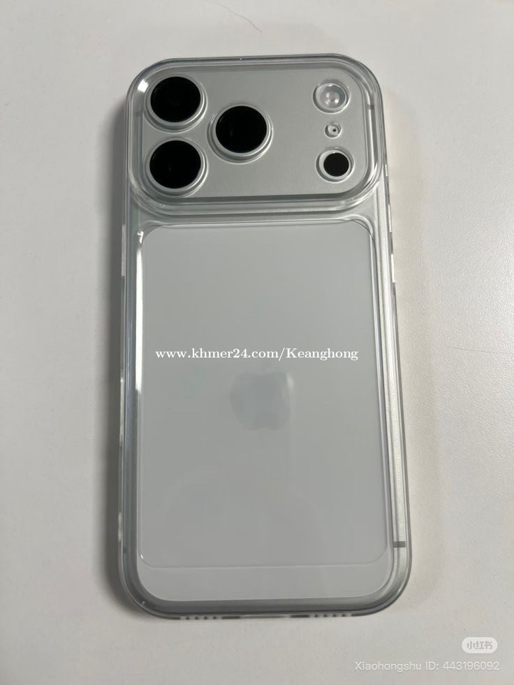 iPhone 17promax 256gb XA ថ្ម 100 %% 99% នៅធា នា 1 ឆ្នាំ