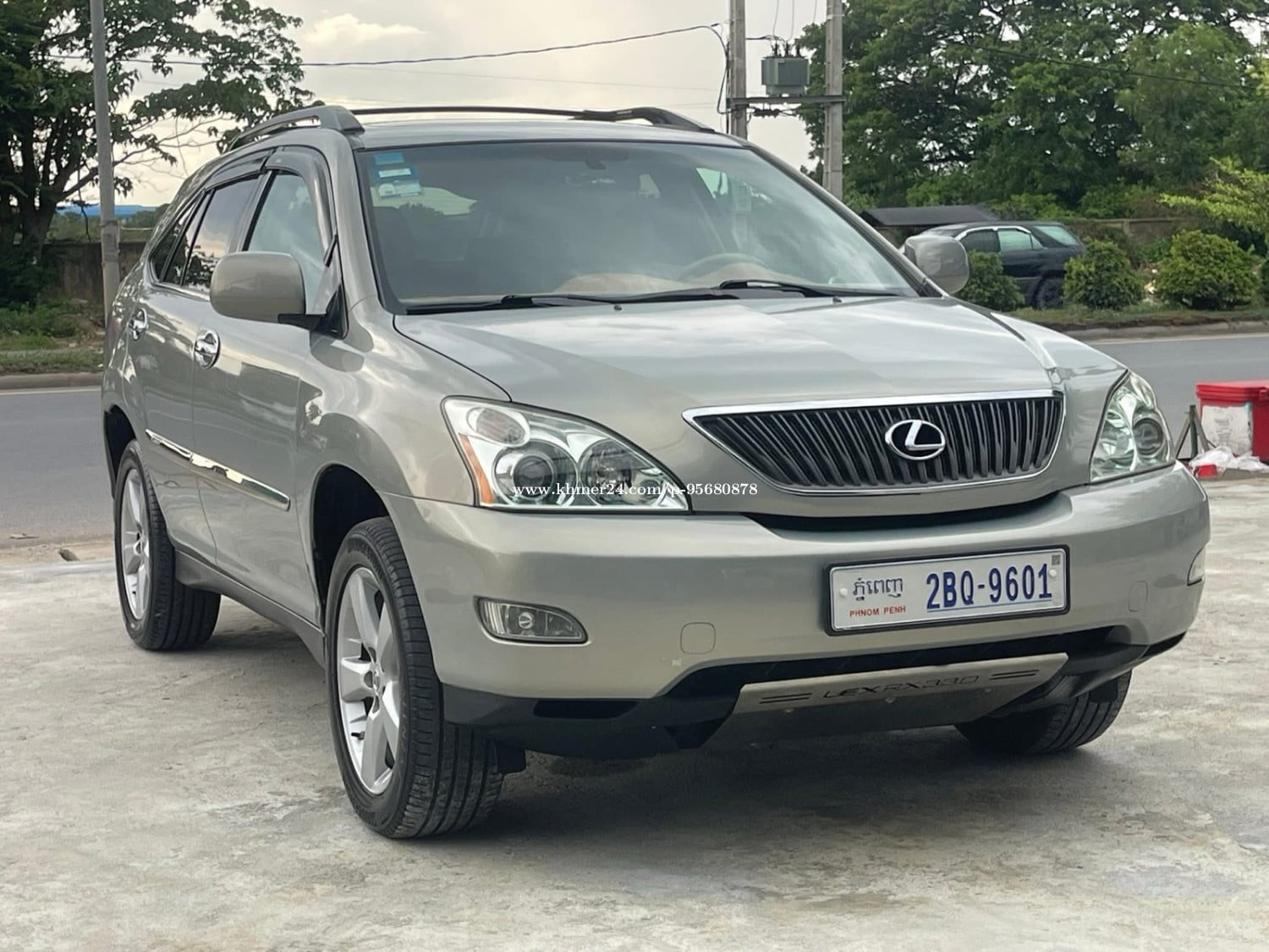 Lexus RX 330 ឆ្នាំ2005 ប៉ុង1 half full ថ្មីខ្លាំងណាស់ ម្ចាស់ដើម ☎️098807889