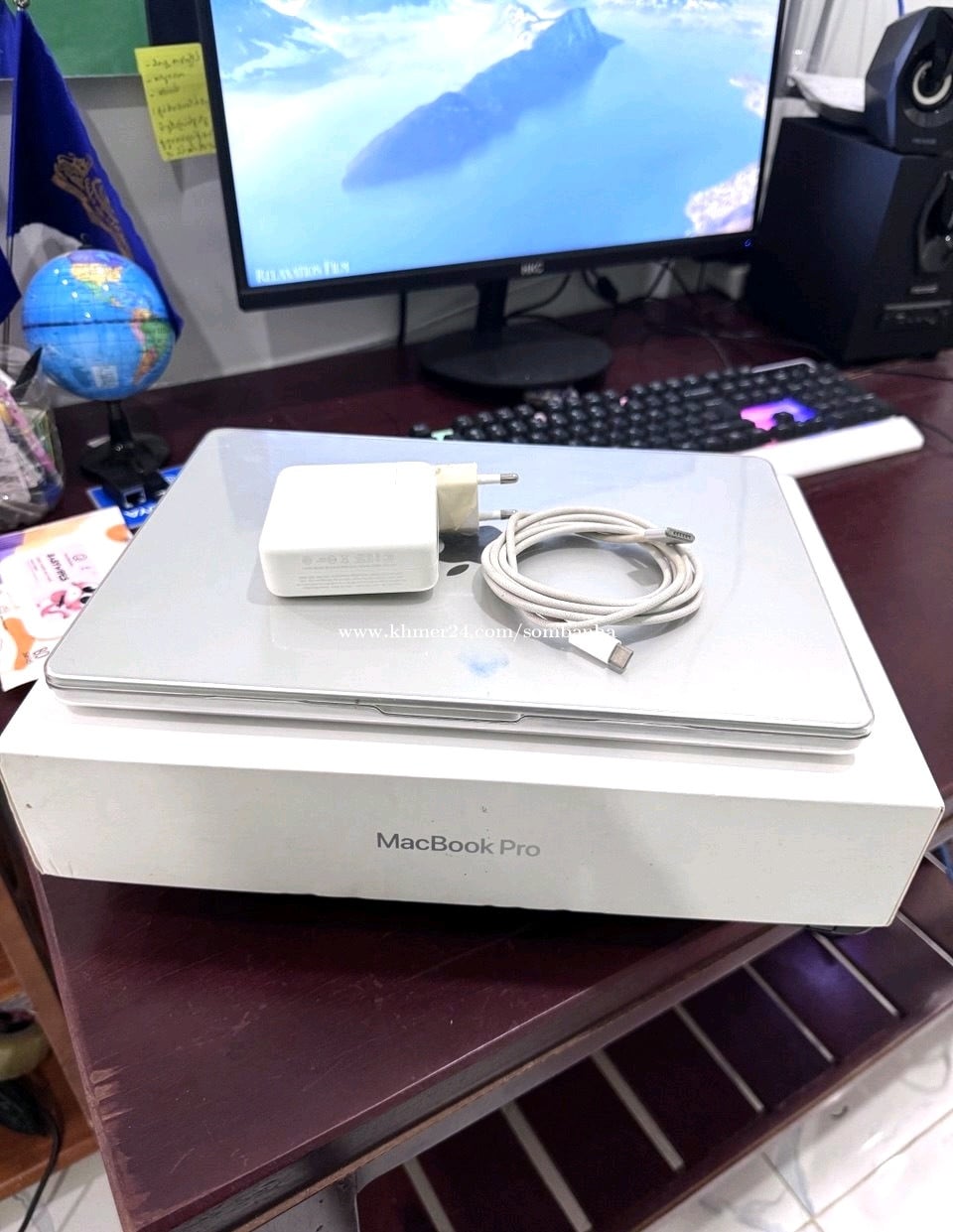 Macbook Apple M2 Pro ម្ចាស់ផ្ទាល់ទិញពីកូរ៉េសំនុំស៊ីន