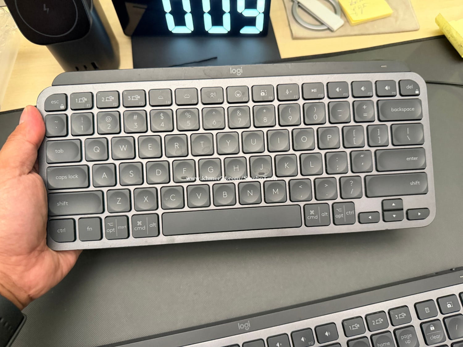 MX Keys Mini
