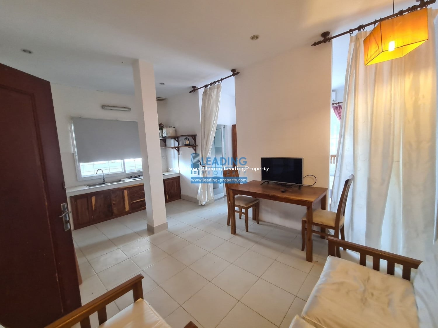 N699| Small Pool Western Apartment 1 Bed Unit For Rent Free Wifi