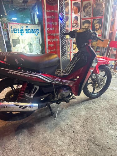 លក់ម៉ូតូ