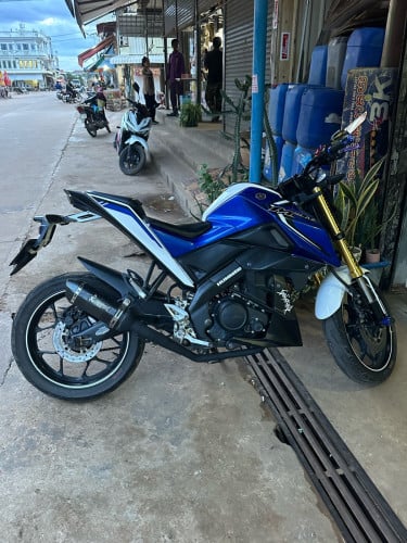 ម៉ូតូលក់