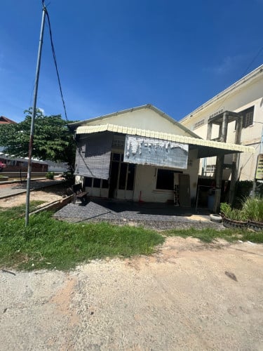 ផ្ទះជួល ផ្ទះកែង