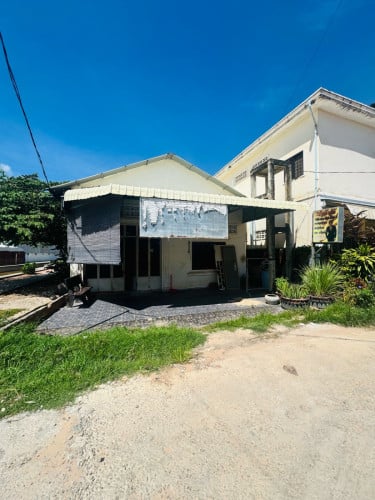 ផ្ទះជួល ផ្ទះកែង