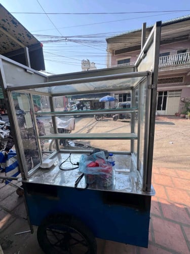ទូរនំបុ័ង១ទឹកលក់