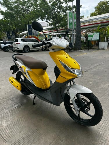 មានពន្ធសំរាប់លក់