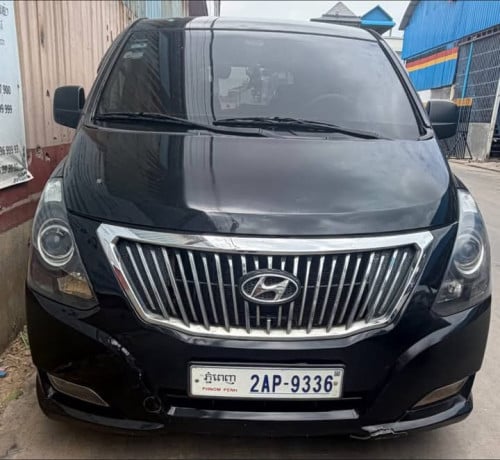 ឡានលក់បន្លាន់