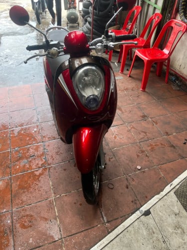 លក់ម៉ូតូ