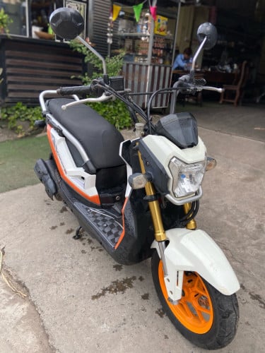 នៅស្អាត