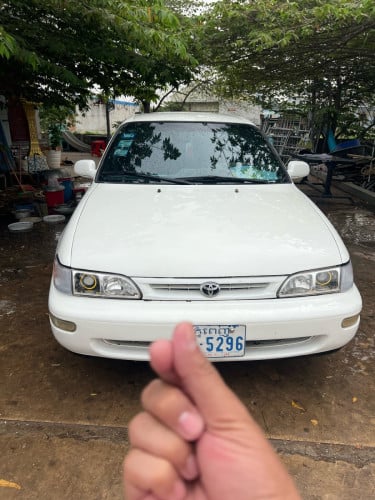 លក់រថយន្តជិះផ្ទាល់ខ្លួន