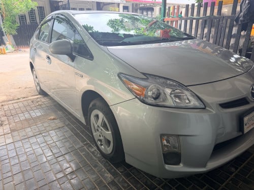 ចងលក់011 option 2 ពណ៍ប្រាក់ 14300$ចចារ