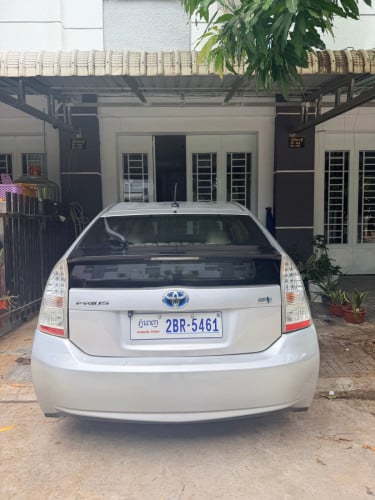 ចងលក់011 option 2 ពណ៍ប្រាក់ 14300$ចចារ