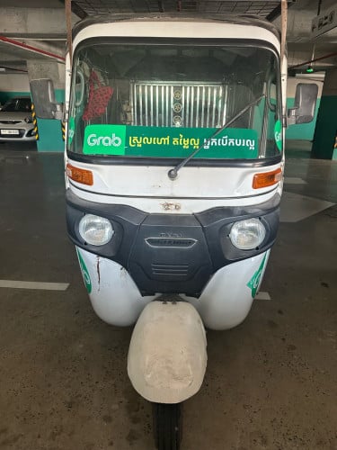 ម៉ាក់ស៊ីម៉ា 019