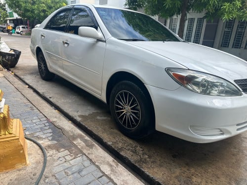 ឡានលក់02leឡានកាលីស្អាត់