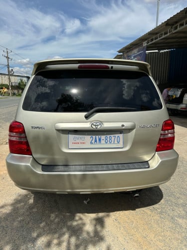 ឡានលក់ ឆ្នាំ03 4ម៉ាសុីនប៉ុង1 មហាថ្មី