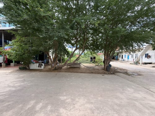 ដីកែងលក់បន្ទាន់នៅឈូកវ៉ា1