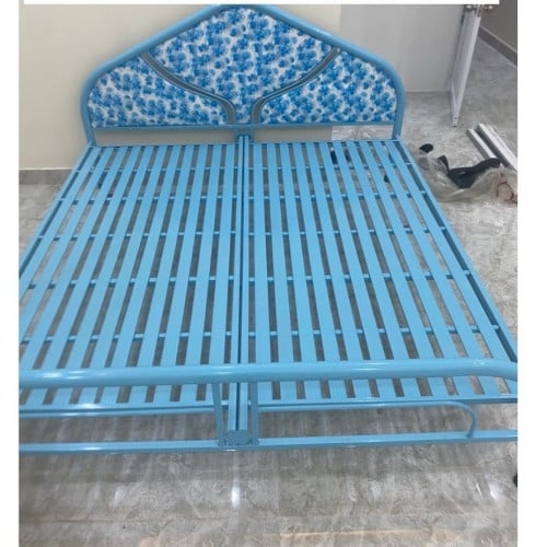 គ្រែដែក ខ្នាត 160 x 200cm (យកច្រើនចុះច្រើន)