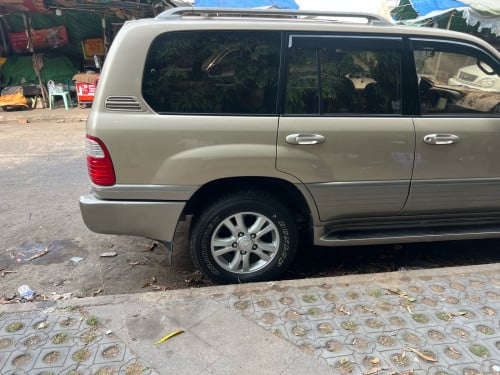 ឡានលក់ ប៉ុង2