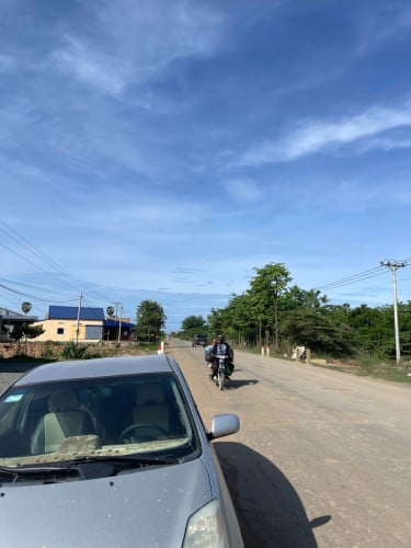 ដីជាប់ផ្លូវជាតិមុខរោងចក្រច្រកចេញ2 ត្រូវការលក់បន្ទាន់ ខាងជើងក្រុងច្បារមន3ឡូម៉ែត្រ