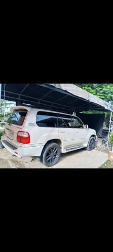 លក់ដូរសារី470ឆ្នាំ02. តំលៃ14200$. លេខតេក្រាម011522891.(0967267065)