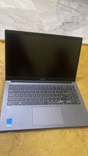 ដូចថ្មី 99.99% លក់តែ 399$ MSI modern 15 2025🥰💕