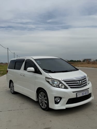 ឡានលក់ម្ចាស់ផ្ទាល់ Alphard ឆ្នាំ 2014