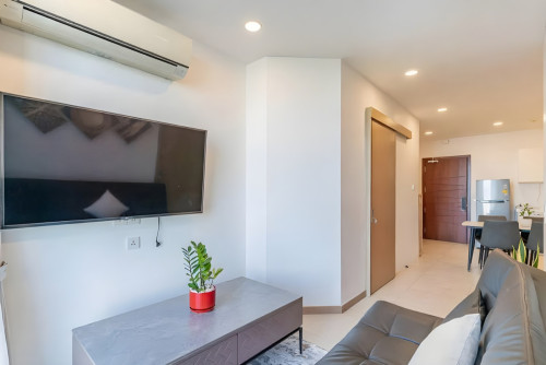𝐅𝐨𝐫 𝐑𝐞𝐧𝐭: Cheapest 2 Bed Apartment – The Penthouse Residence, Aeon 1