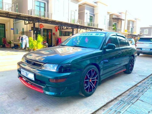 លក់ Corolla ឆ្នាំ 97 ពណ៌បៃតងចាស់