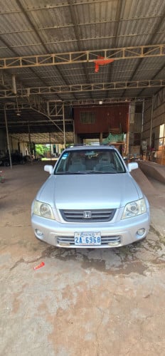 ចង់លក់ឡានCRVមួយគ្រឿងឆ្នាំ98