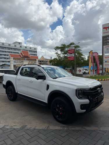 មានស្តុកតម្លៃល្អ FORD Ranger Wildtrak 3.0L V6