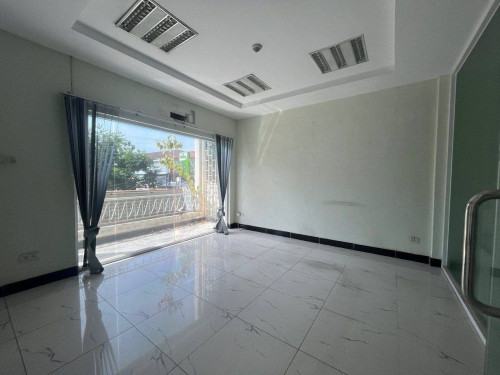 ផ្ទះសម្រាប់ជួល២ល្វែងជាប់គ្នា/House for Rent, ទីតាំង: លើផ្លូវម៉ៅសេទុងសង្កាត់ទំនប់ទឹក ខណ្ឌបឹងកេងកង