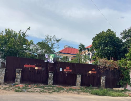 ដីលក់ ឬជួល Lant for Rent or sale ទីតាំងផ្ទះ/សង្កាត់បឹងកក់2 ខណ្ឌទួលគោក