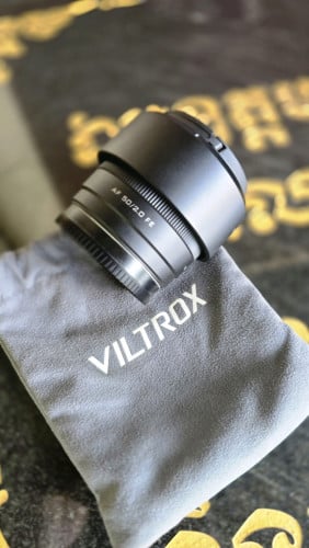 លក់ lens viltrox 50 mm / 2.0 FE