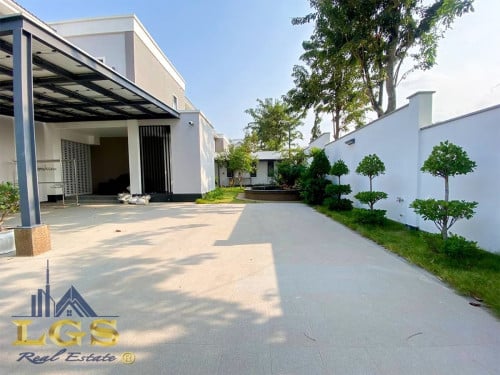 វីឡាព្រីនកែង សម្រាប់លក់| Prince Villa Corner For Sale