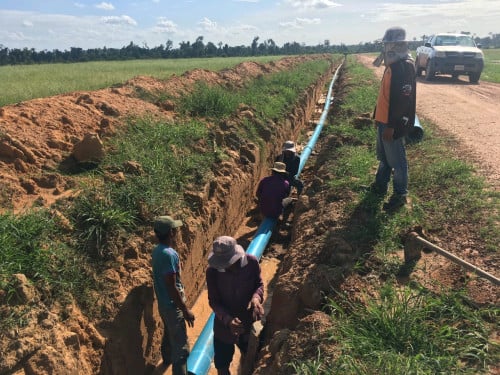 ទុយោជ័រPVC គ្រប់ខ្នាតតូច ធំ និងទទួលតម្លើង និងជួសជុល
