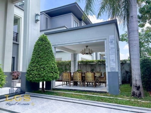 វីឡាឃ្វីនសម្រាប់ជួល | Queen Villa For Rent