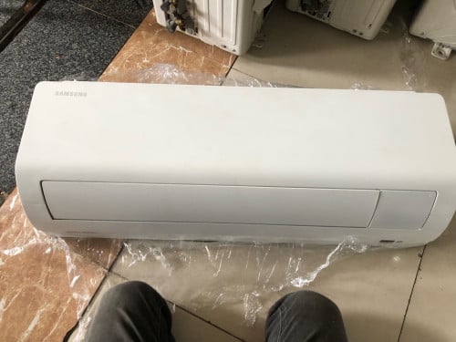 លក់Samsung 1,5hp inverter សន្សំសំចៃភ្លេីងឆ្មាំ2025