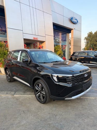 តម្លៃល្អខ្លាំង SUV 5 កៅអី