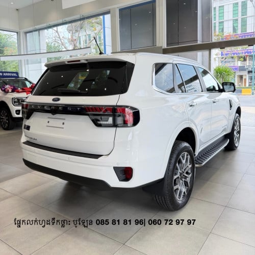 តម្លៃពិសេស SUV 7 កៅអី