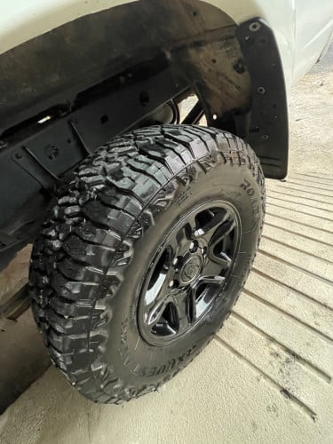 លក់tundra 04 p2