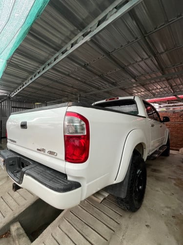 លក់tundra 04 p2