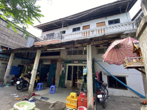 ๐ฆHouse Available for Urgent Sale at a Special Price (Negotiable).