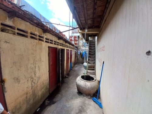 ๐ฆHouse Available for Urgent Sale at a Special Price (Negotiable).