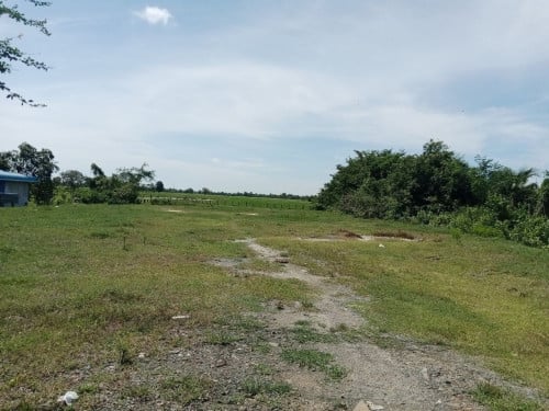 ๐ฆLand Available for Urgent Sale at a Special Price (Negotiable).